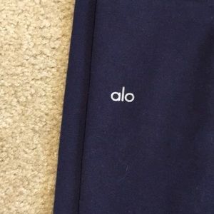 Alo High waisted dark blue leggings